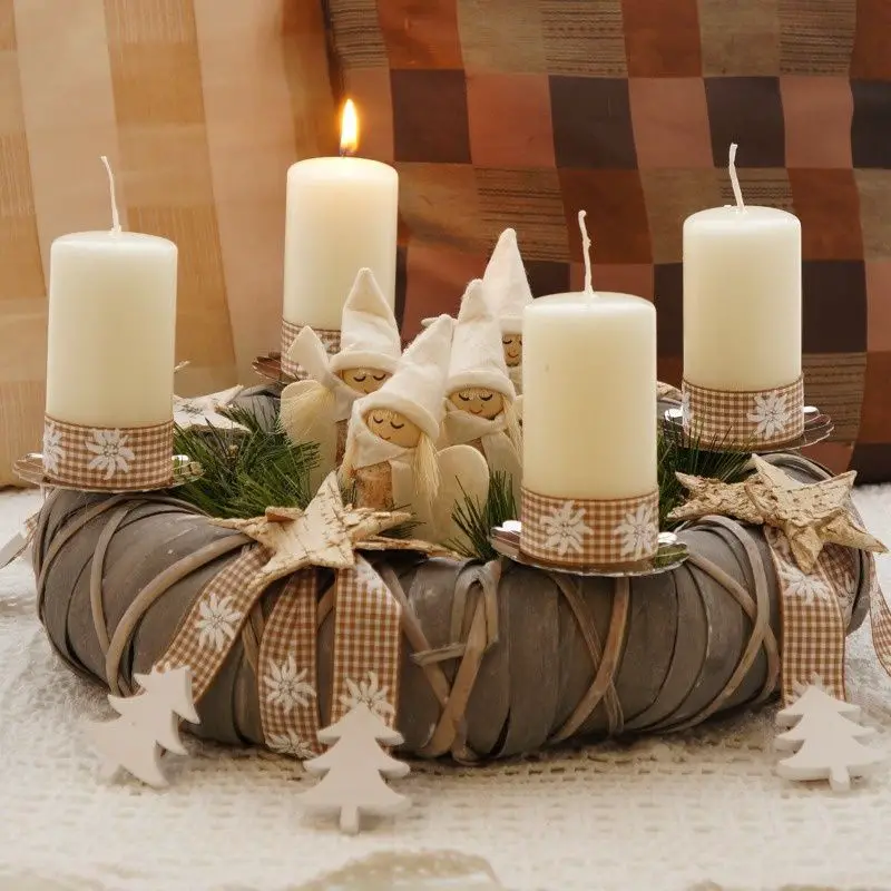 Country-Style Wicker Wreath with Angel Figures Country-Style Wicker Wreath with Angel Figures — DIY Christmas Wreath