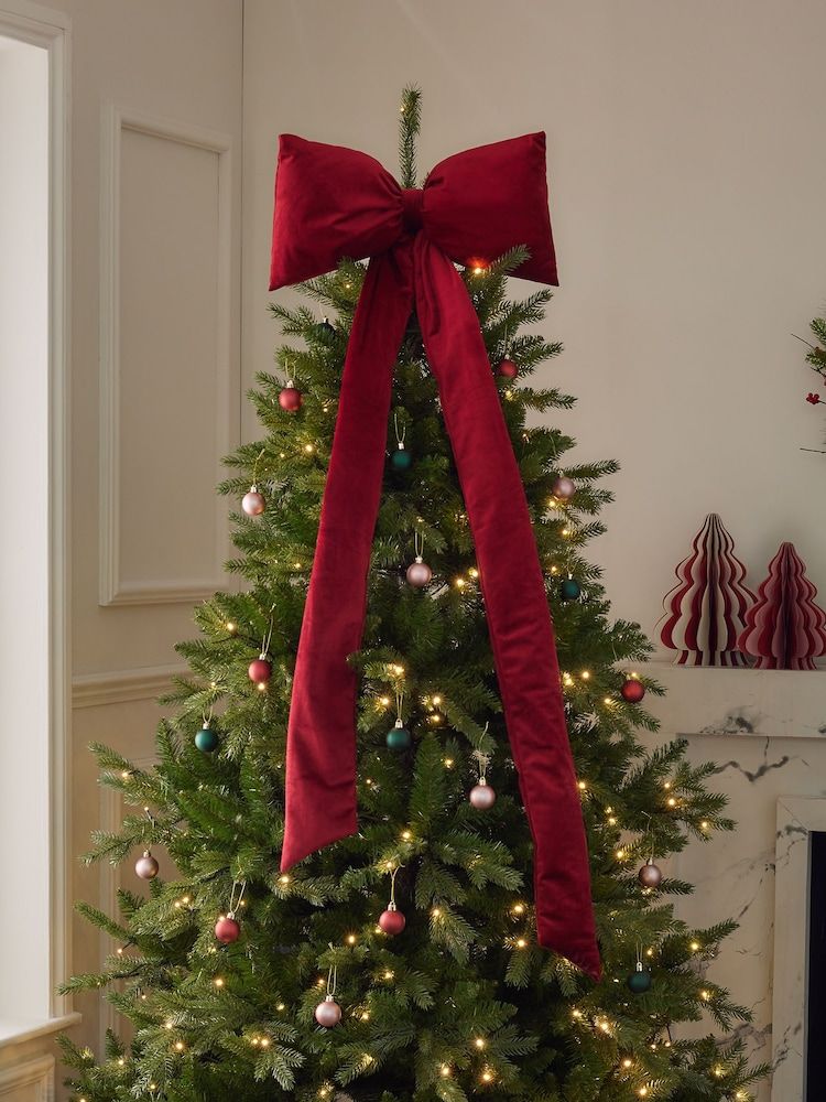 Oversized Red Velvet Bow Tree Topper for a Traditional Christmas Oversized Red Velvet Bow Tree Topper for a Traditional Christmas — Christmas Tree Topper