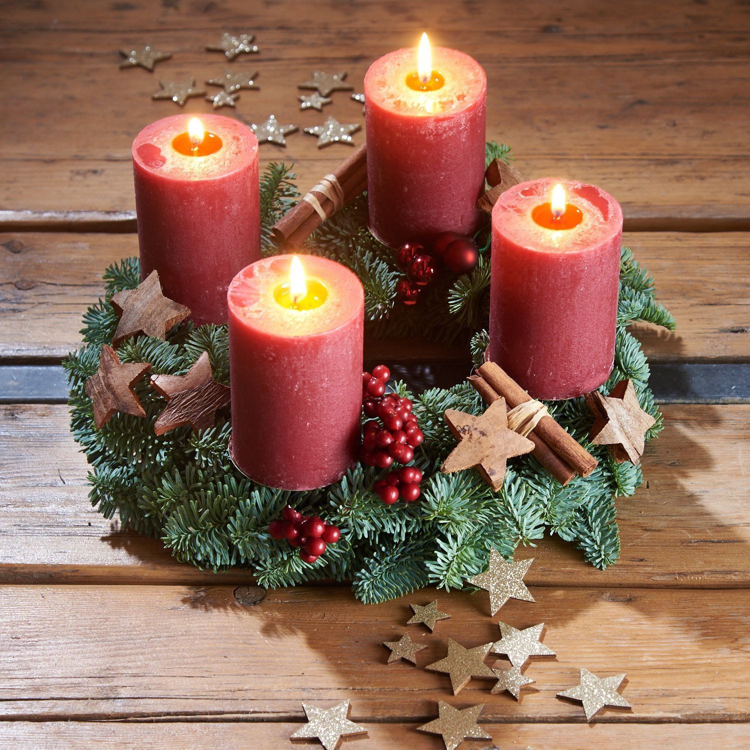 Traditional Evergreen Advent Wreath with Red Candles Traditional Evergreen Advent Wreath with Red Candles