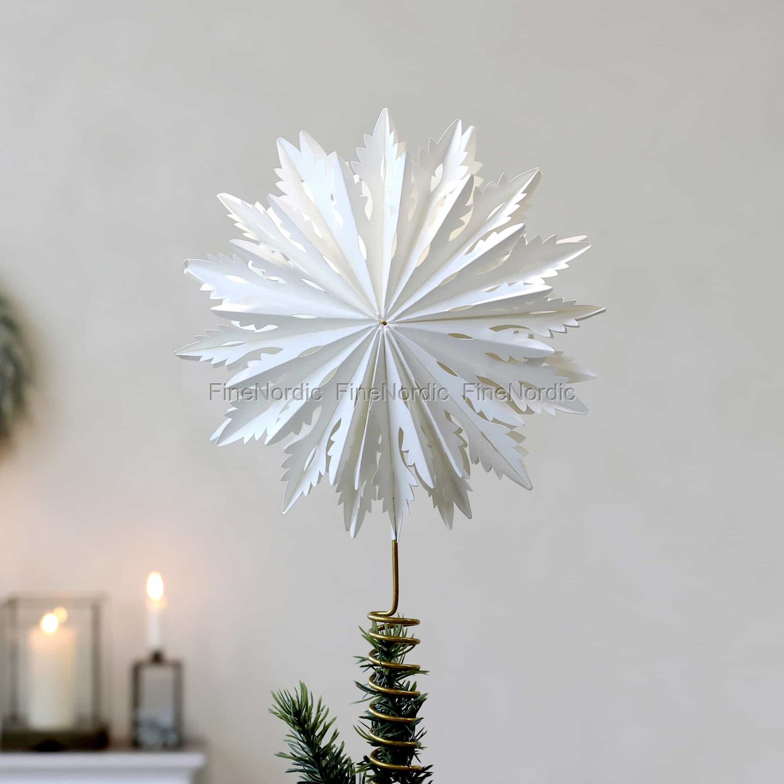 Minimalist Cream Paper Star Topper for Scandi Style Minimalist Cream Paper Star Topper for Scandi Style — Christmas Tree Topper