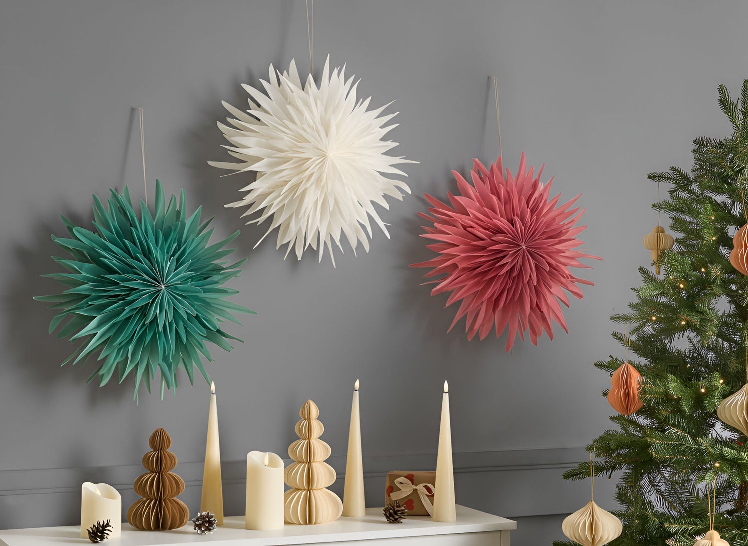 Colorful Paper Starburst Wall Decorations — Christmas Wall Decor
