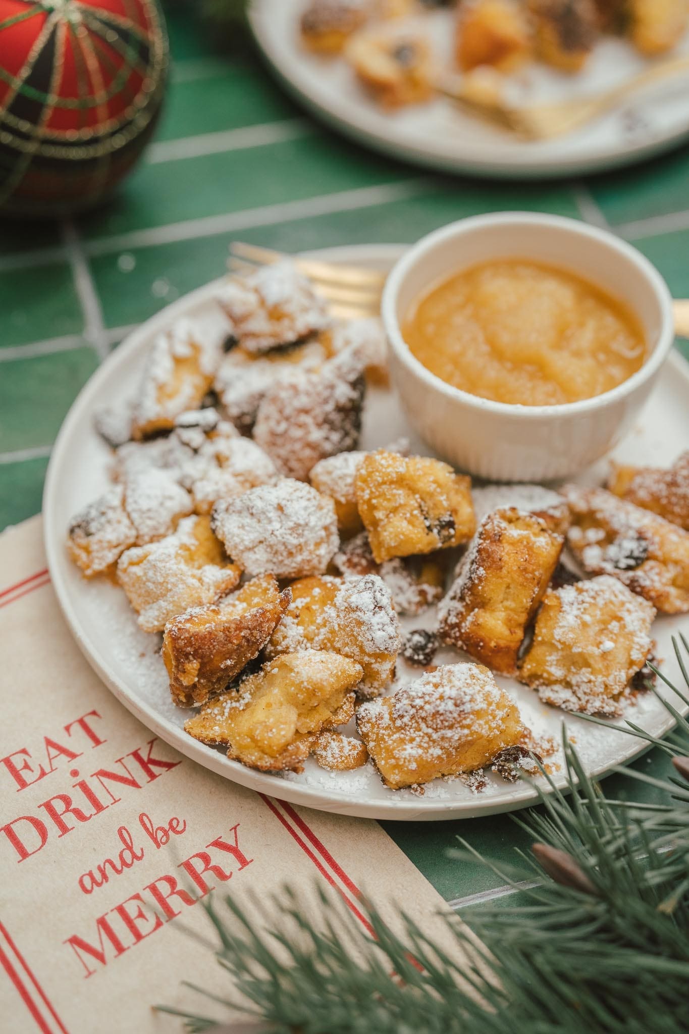 Casual Kaiserschmarrn with a Festive 'Eat Drink and be Merry' Napkin — Christmas Dessert Table