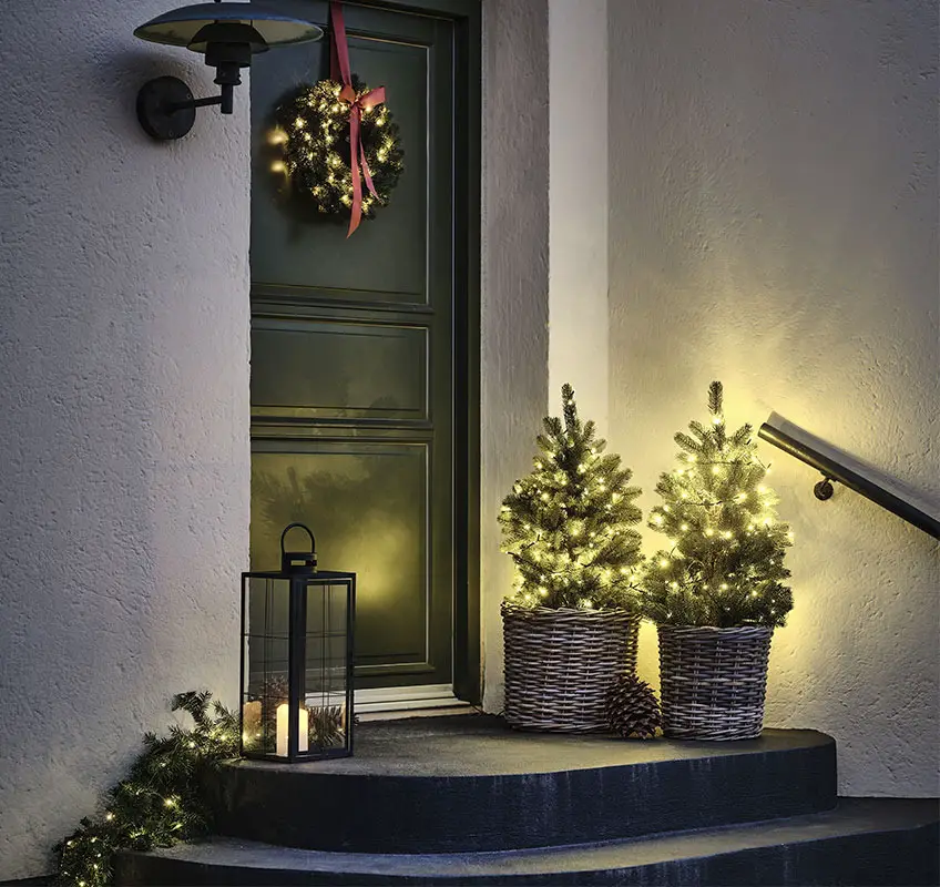 Festive Front Porch with Flanking Tree Lights Festive Front Porch with Flanking Tree Lights — Christmas Tree Lights