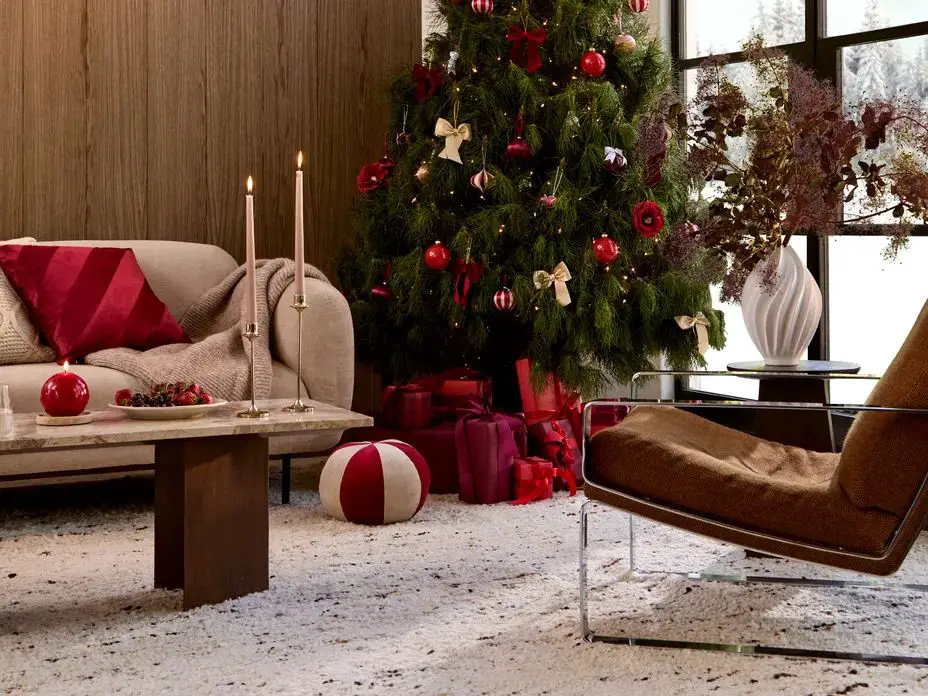 Modern Rustic Christmas Tree with Red and Gold Accents — Christmas Tree Trends 2026