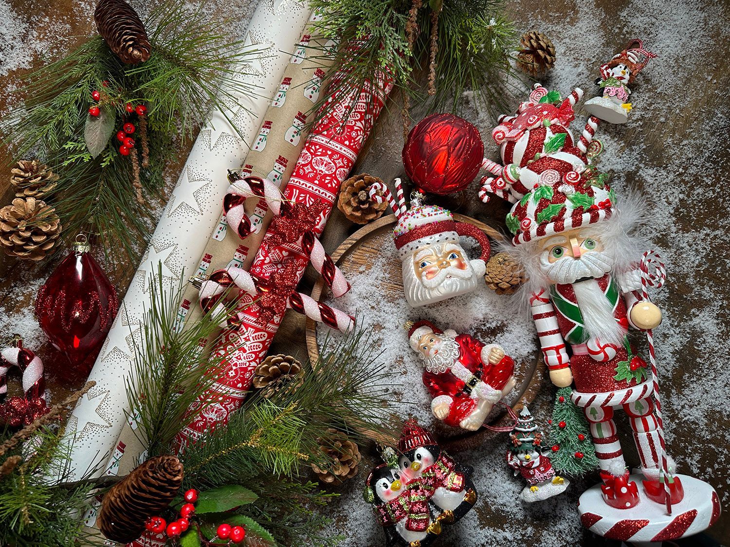 Kitschy Festive Flat Lay with Santa Figurines Kitschy Festive Flat Lay with Santa Figurines — Aesthetic Christmas Decor